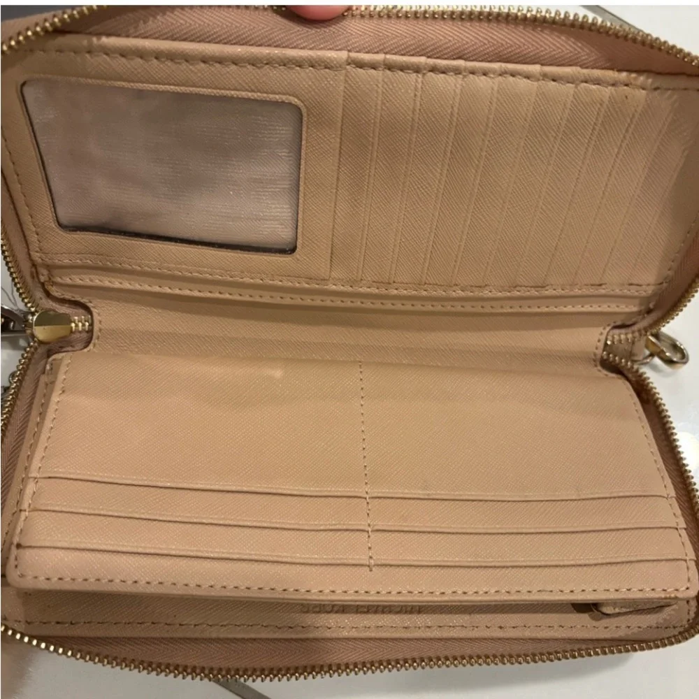 Michael Kors Jet Set Tan Wristlet Wallet